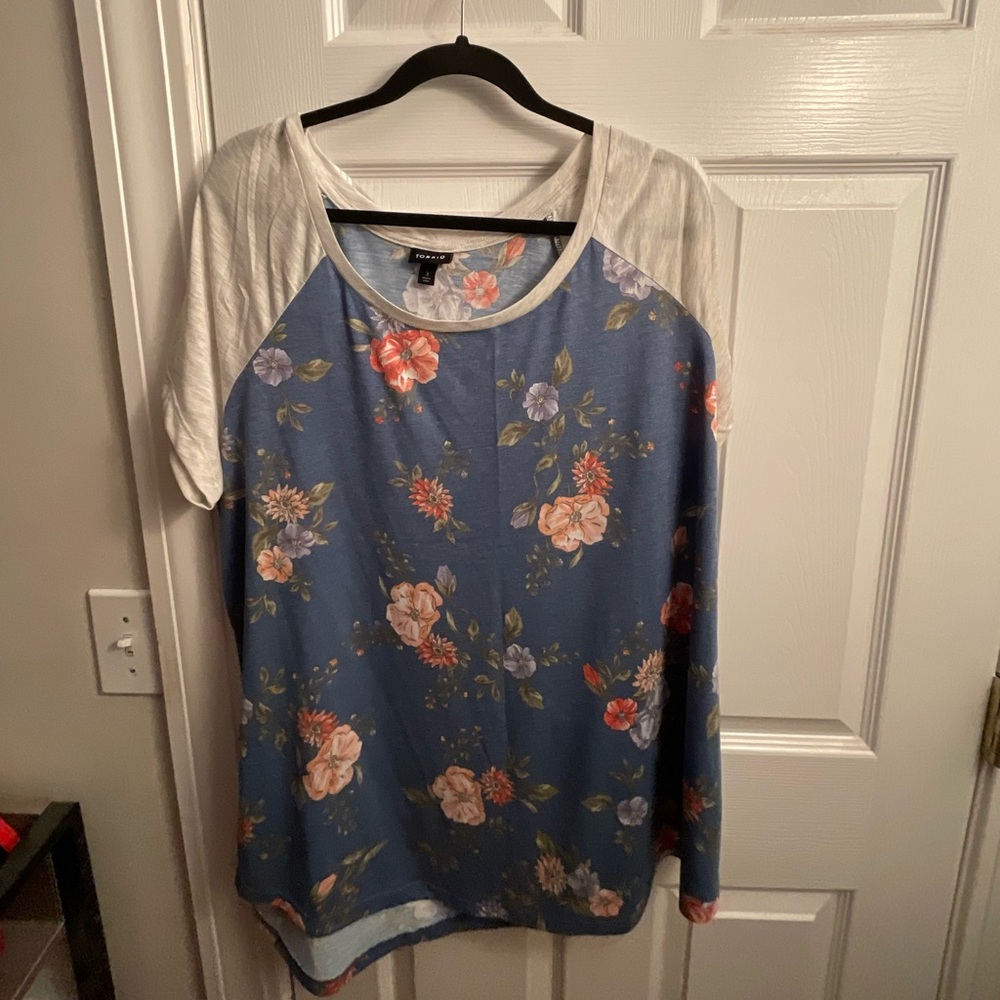 Lightweight T-shirt